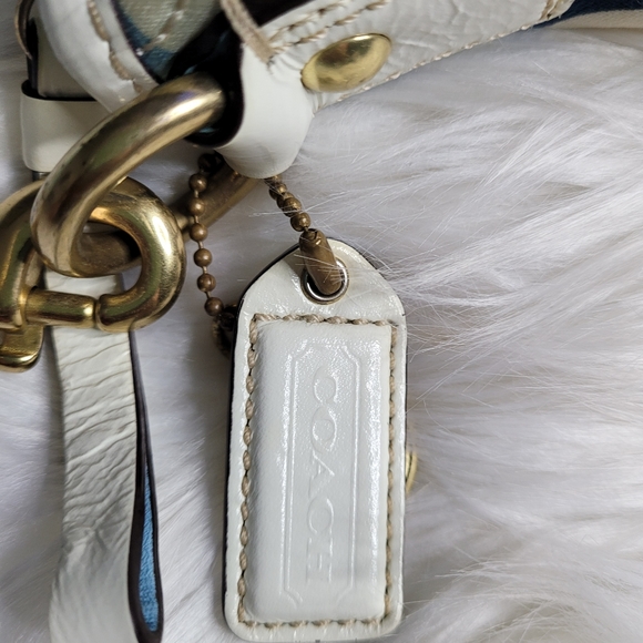 Coach mini purse - Picture 7 of 9